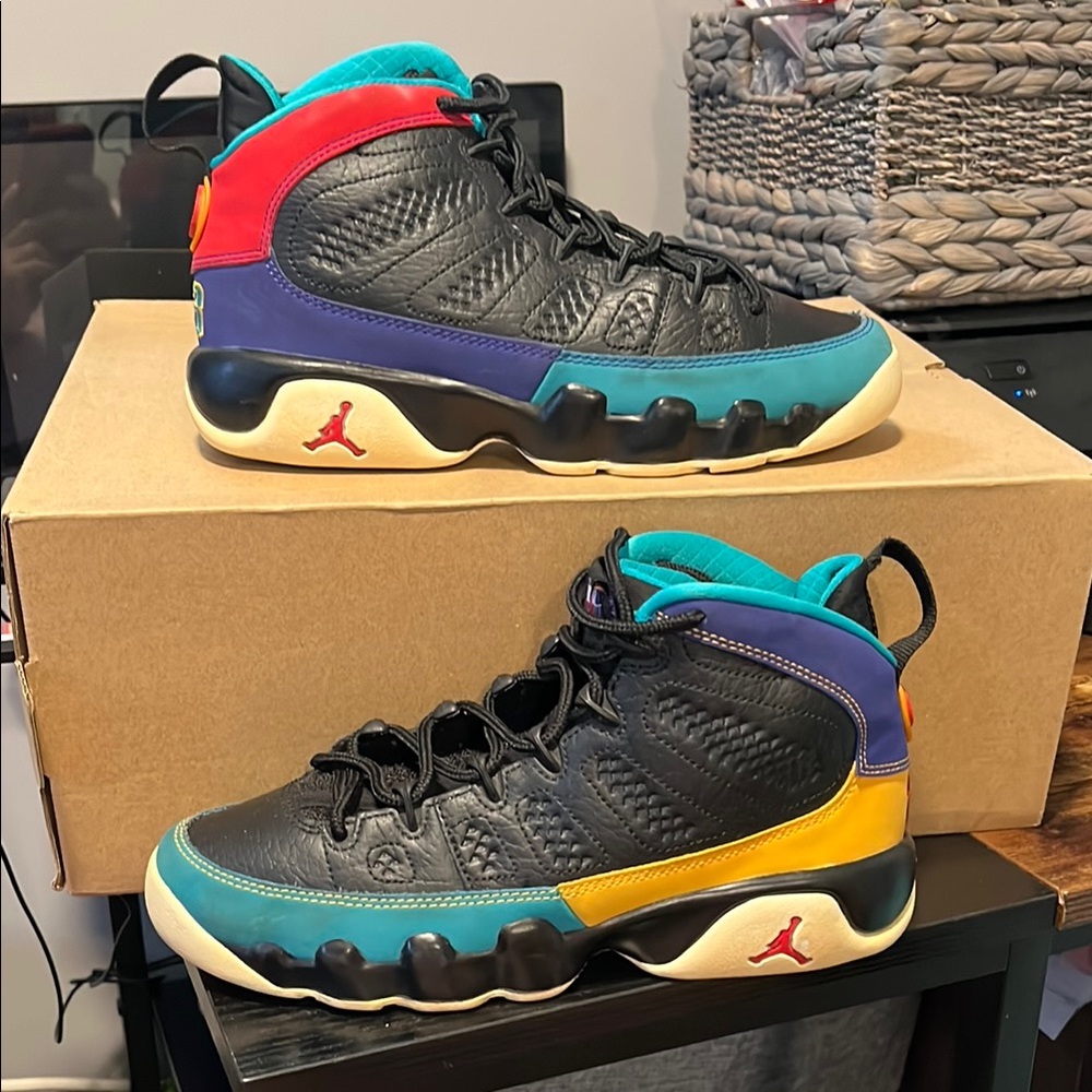 Jordan 9 Retro Dream It Do It (GS) Size 5.5Y - No Box